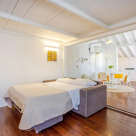 Modena's Graffiti House In The Heart Of Movida Apartamento *